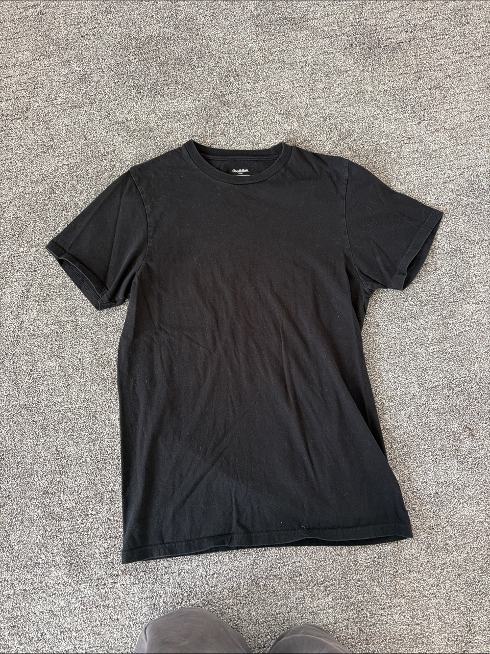 Goodfellow & Co Black Short-Sleeve Crewneck T-Shirt